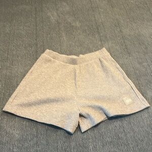 ALO New Shorts XS
